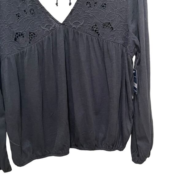 Lucky Brand Floral Cutwork Knit Top Black Size Large - Picture 9 of 13